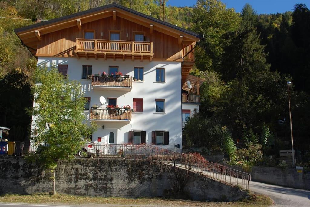 Mountain Apartment Алеге Екстериор снимка